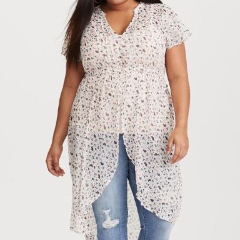 Torrid White Hi-Low Surplice Floral Tunic